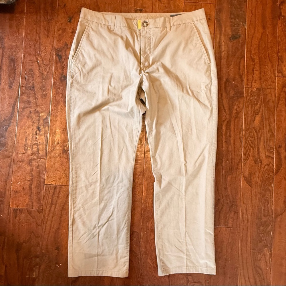 Bonobos Lightweight Stretch Straight Chinos 38/32